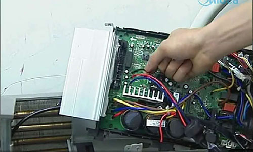 壤塘美的空调电话是多少